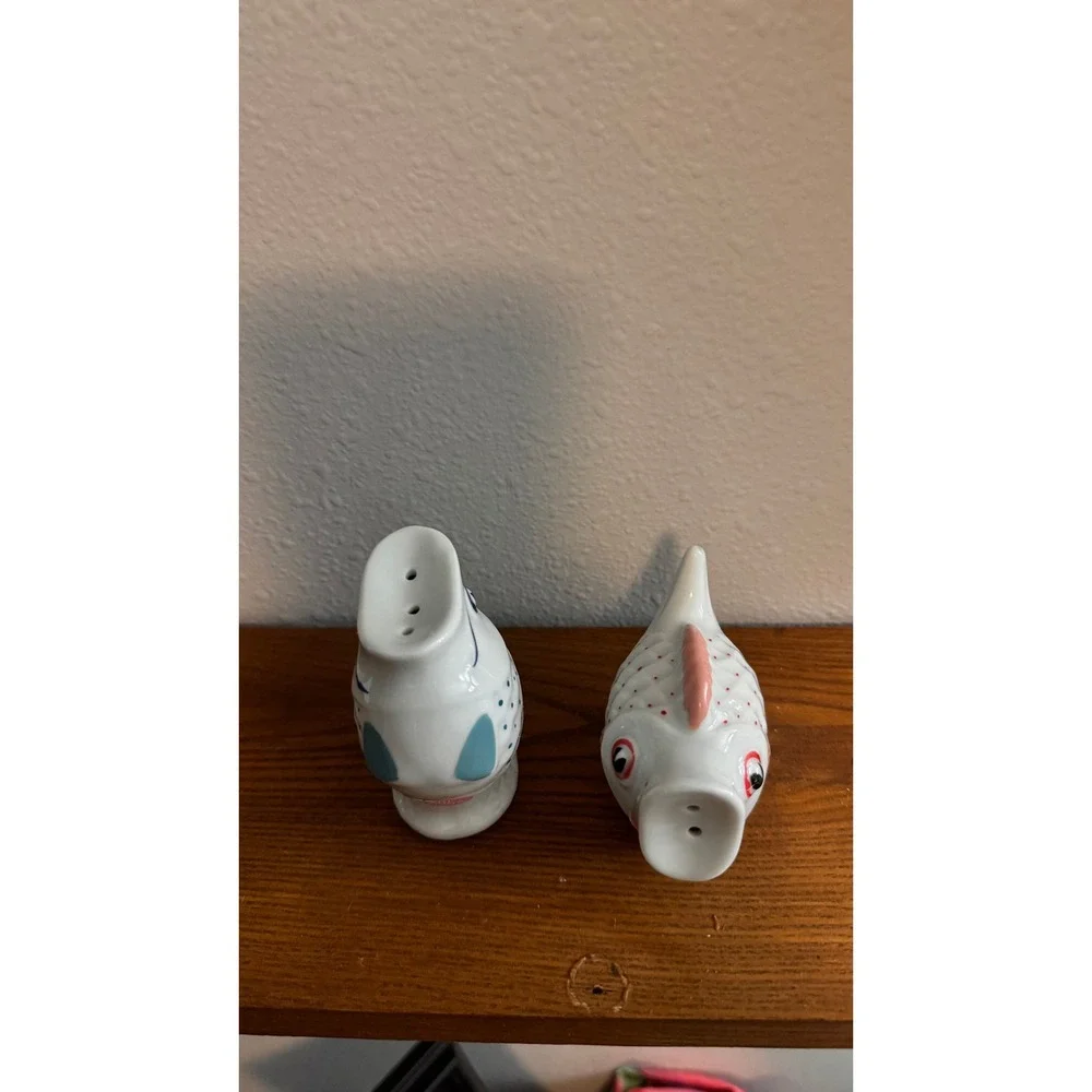 Rare Fish Salt and Pepper Shakers‎